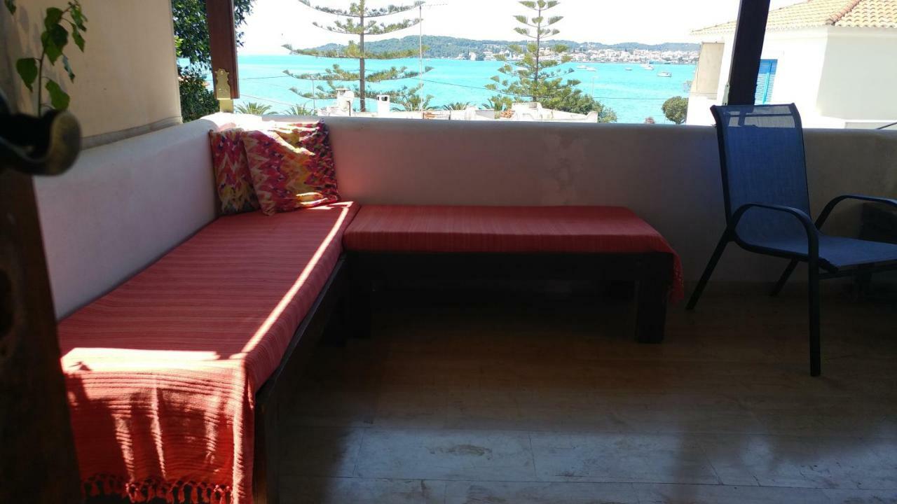 Alice House Lägenhet Porto Heli Exteriör bild